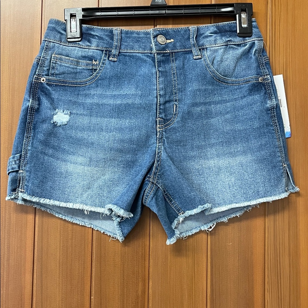 Colorful Planet Girl’s Back Buckle Distressed Denim Shorts Size 14 NWT